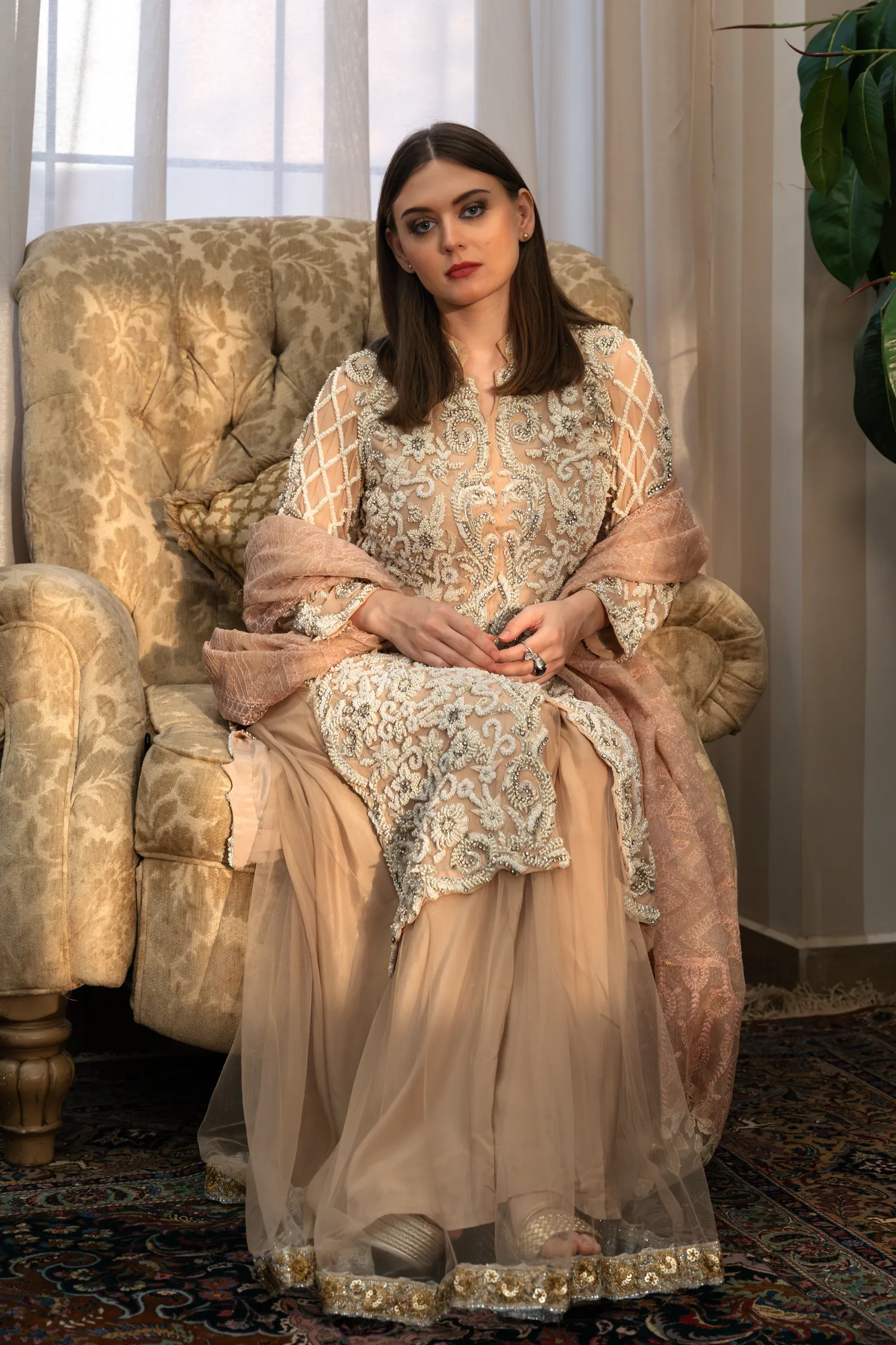 Street style fashion photography, casual yet premium look.